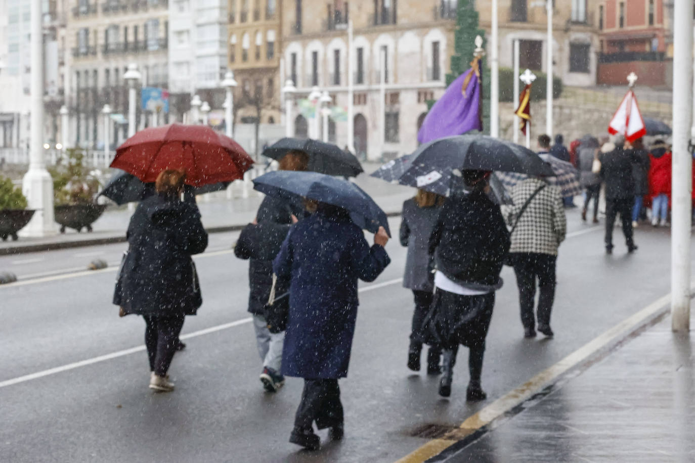 El traslado de la imagen de La Piedad anticipa las procesiones