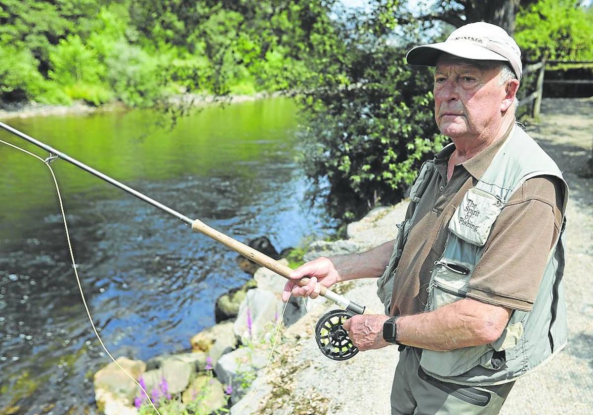 Kilo Tejada, a orillas del Narcea, en la zona del pozo El Molinón