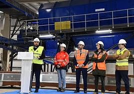 Visita de Adrián Barbón y Juan Cofiño a las nuevas instalaciones de Cogersa.