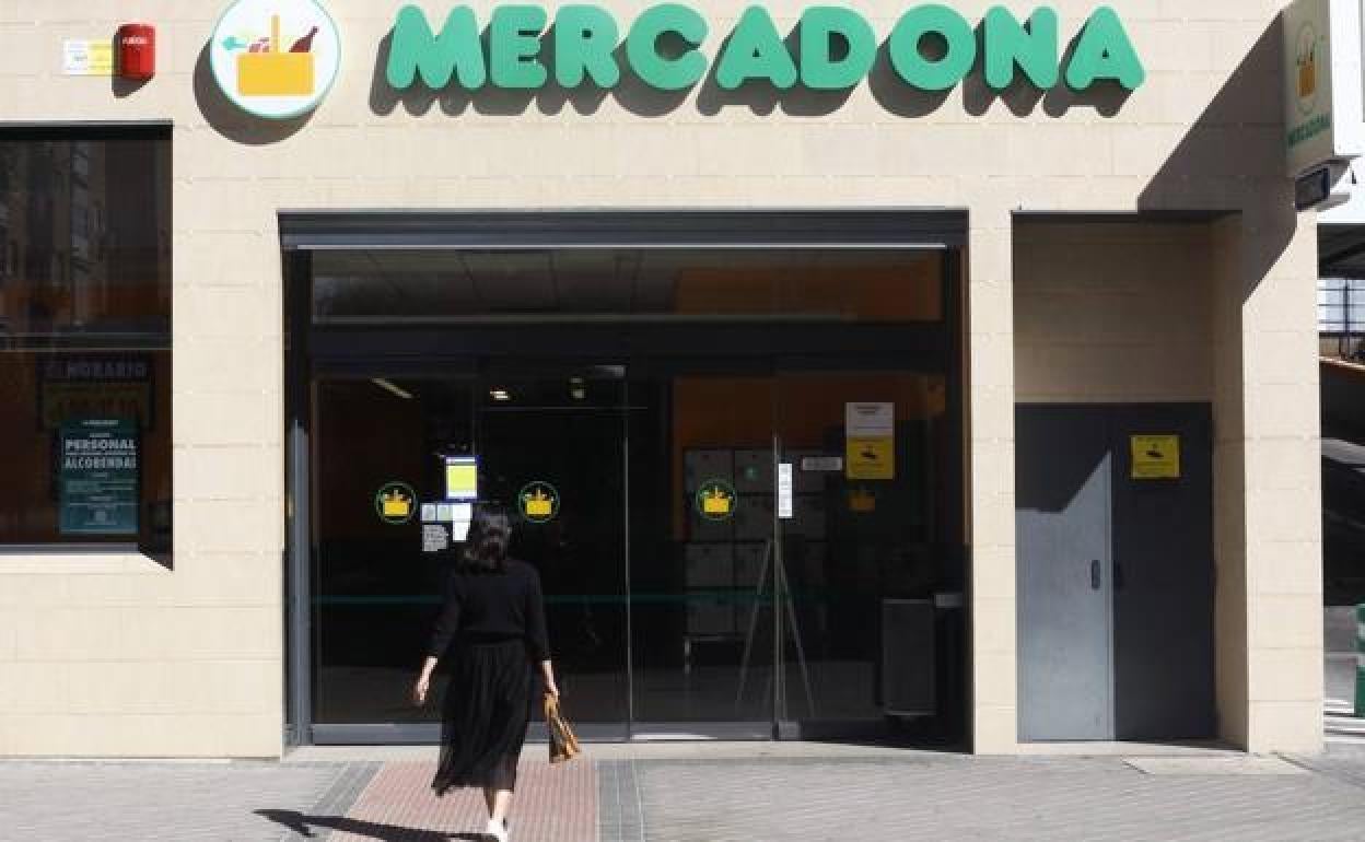 Los empleos que oferta Mercadona con sueldos de 6.500 euros al mes