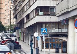 Vivienda en venta en la céntrica calle avilesina de Francisco Orejas Sierra, en Las Meanas.