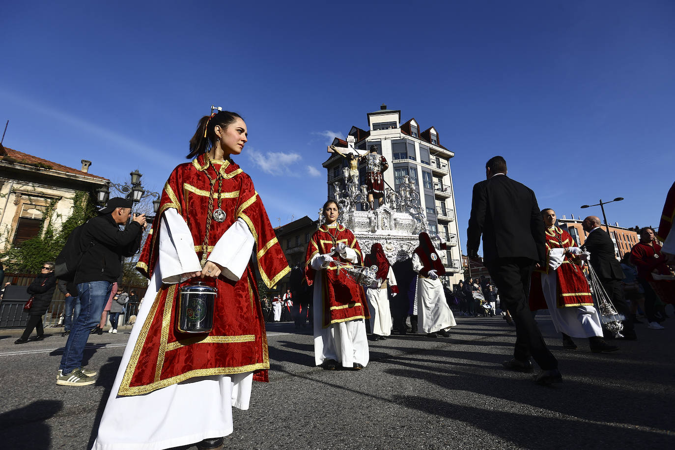 Domingo de Ramos: procesión de la Sagrada Lanzada en Oviedo