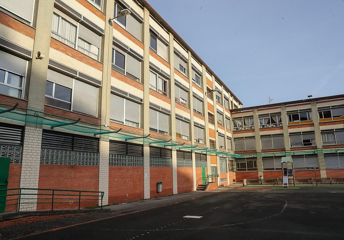 Patio del Rey Pelayo donde se crearán zonas verdes.