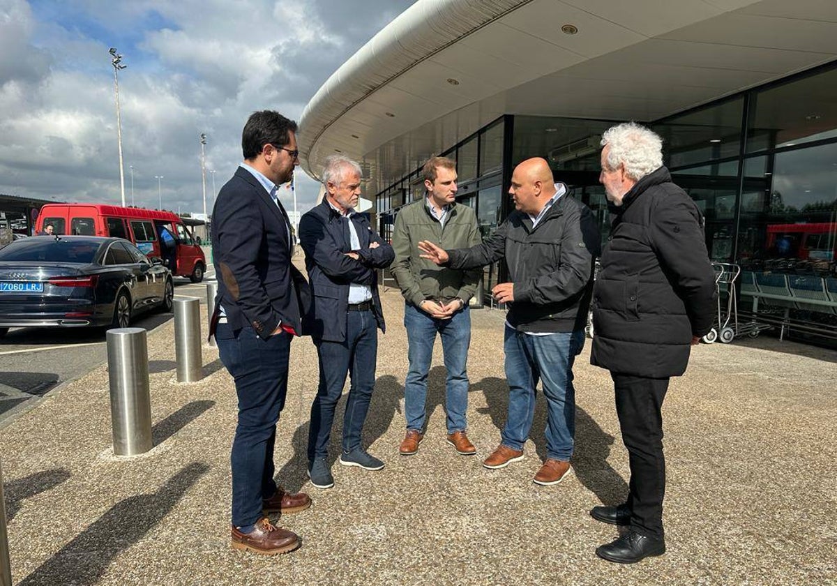 Jaime Fernández-Paíno, Manuel Bartolomé, Adrián Pumares, Antidio José Rodríguez 'Titi' y Javier Vidal.