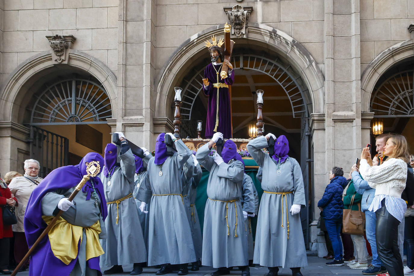 Éxito en Gijón con un Encuentro contra el «laicismo más hostil»