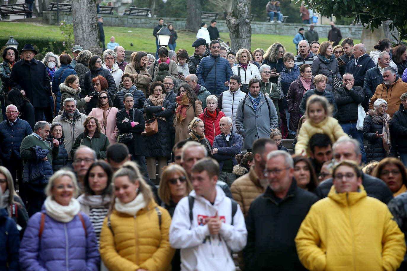 Fervor en Oviedo al paso del Nazareno