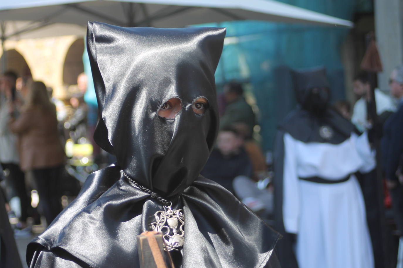 Emoción en Avilés con la Hermandad El Beso de Judas