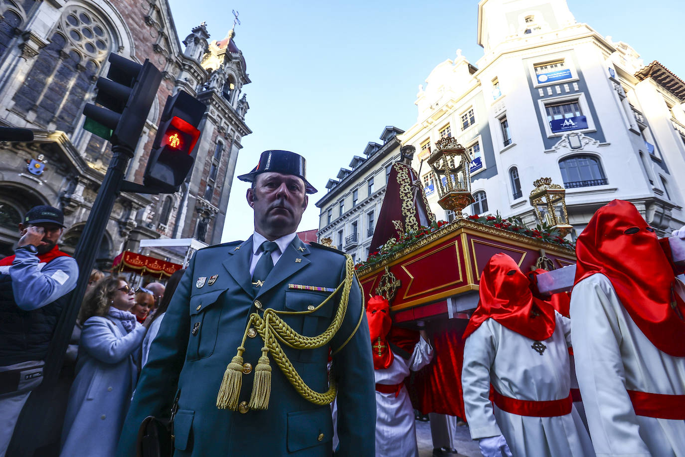 Una multitud en la procesión de la libertad