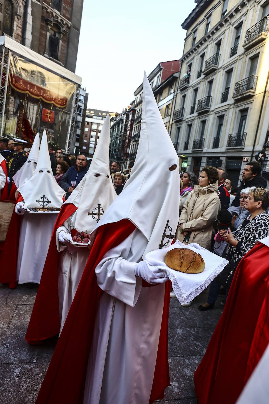 Una multitud en la procesión de la libertad