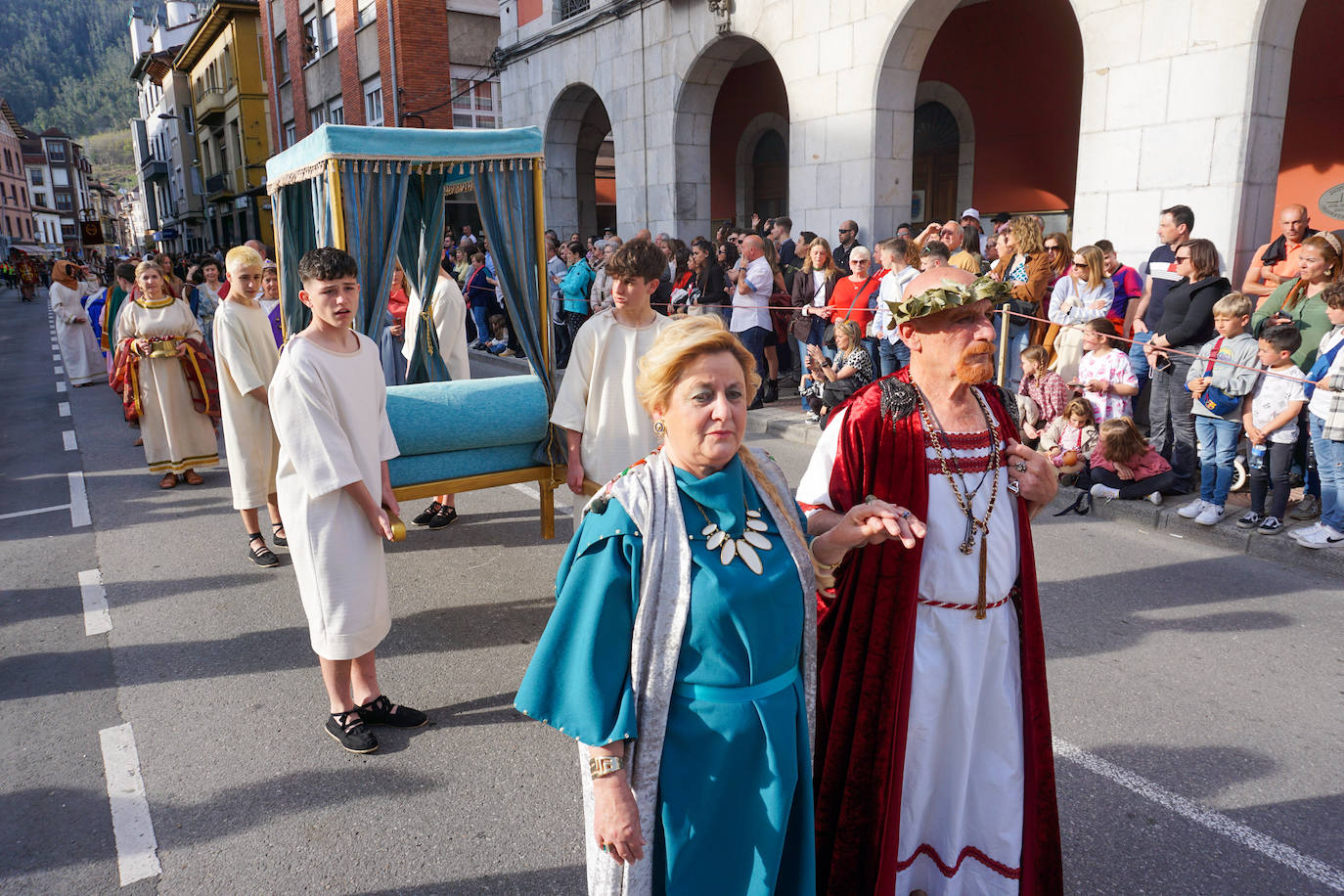 Infiesto revive el Vía Crucis