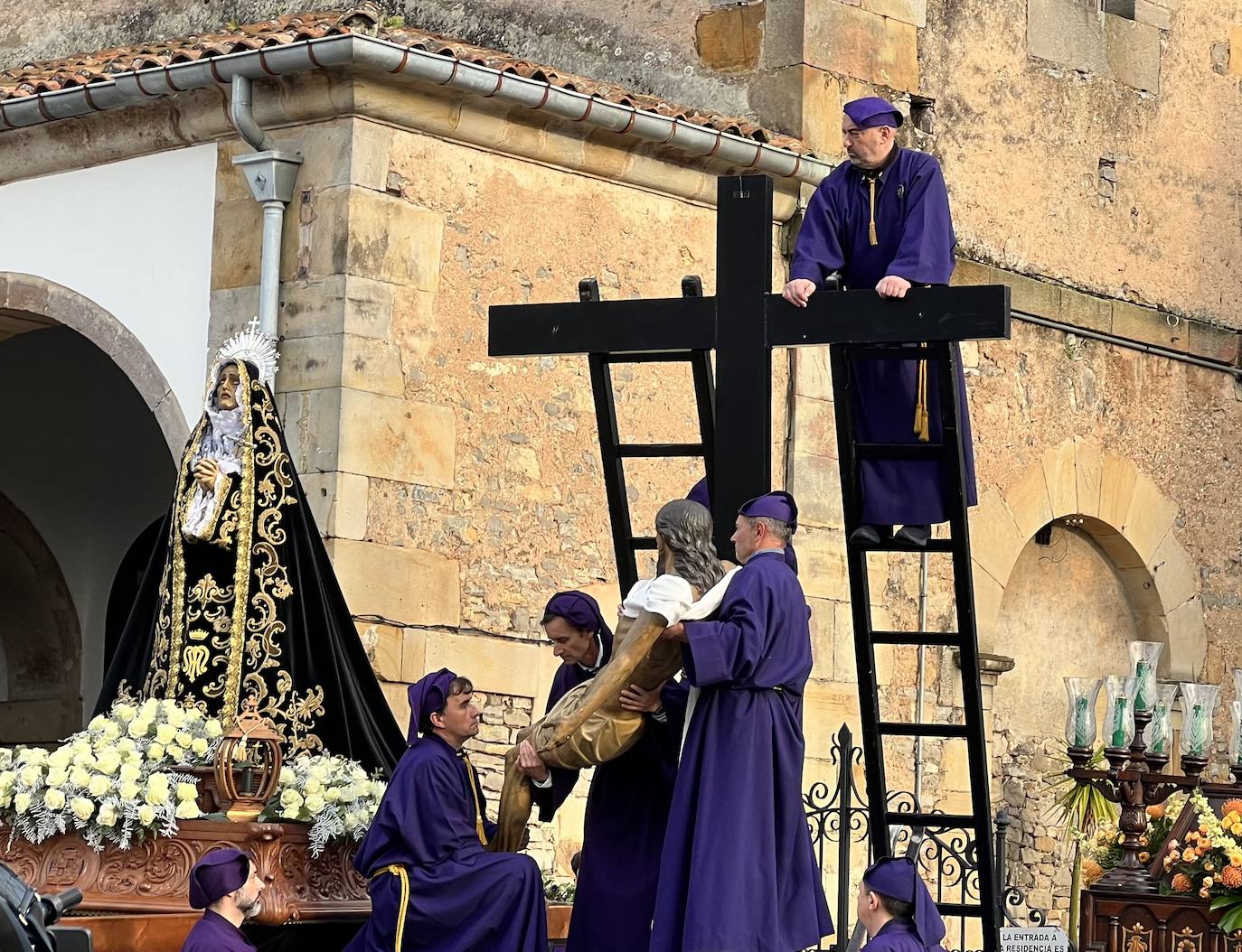 Multitudinario Desenclavo en Villaviciosa