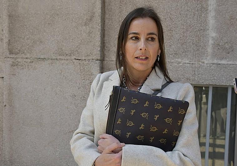 Sofía Duart Álvarez de Cienfuegos representa a los intereses del padre de la menor.