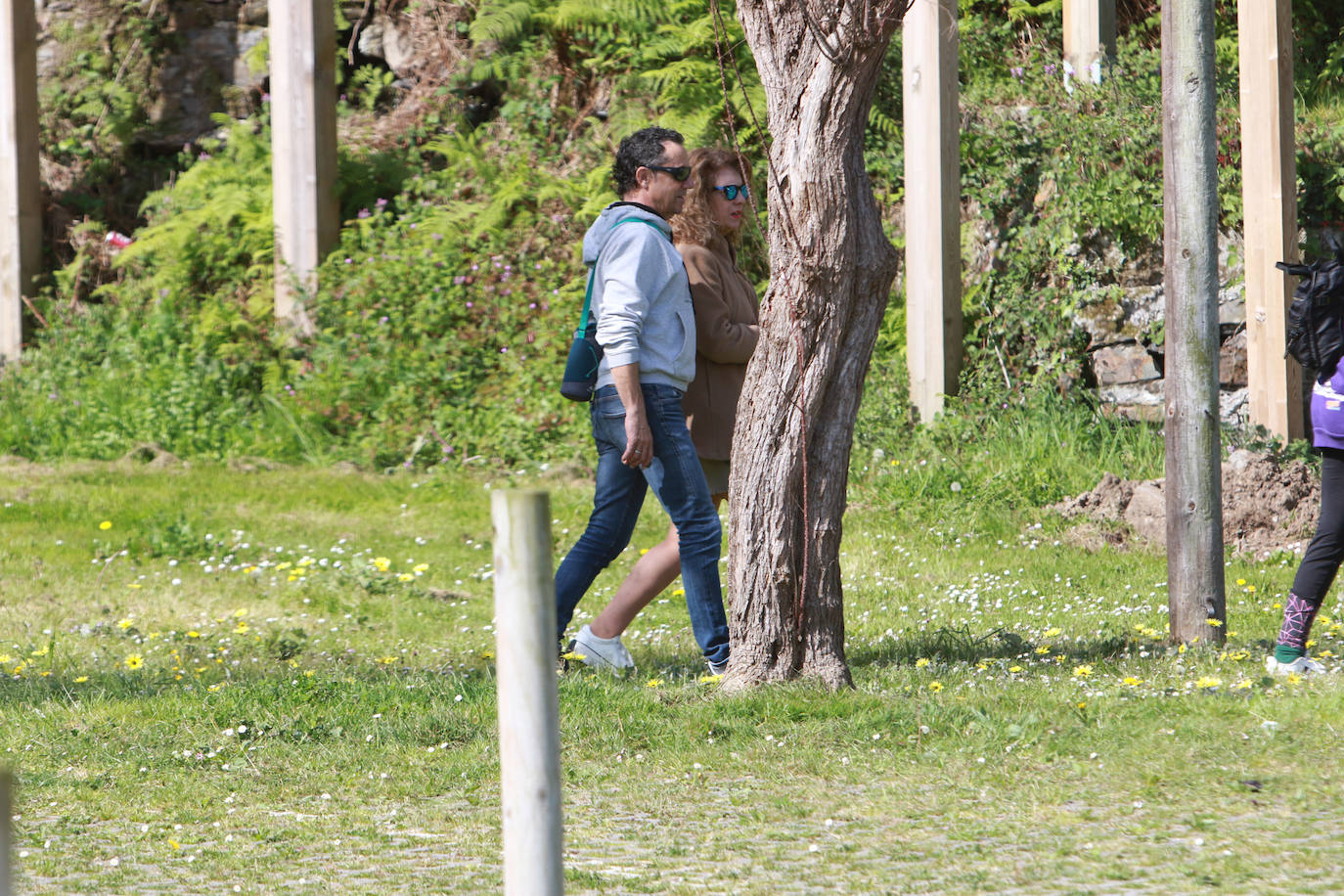 Calor y lleno total en Asturias en el Sábado Santo