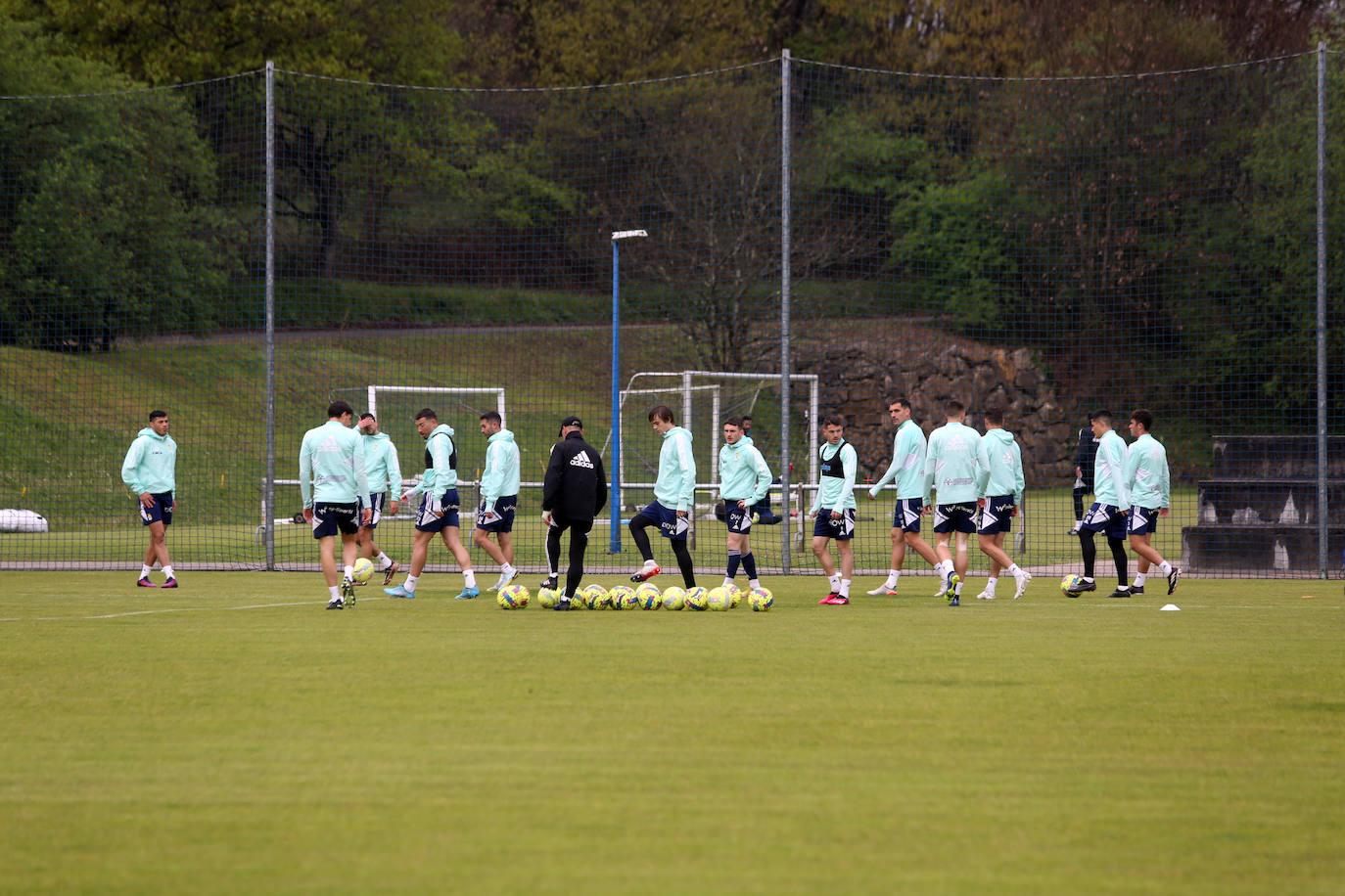 Entrenamiento del Real Oviedo (12/04/2023)