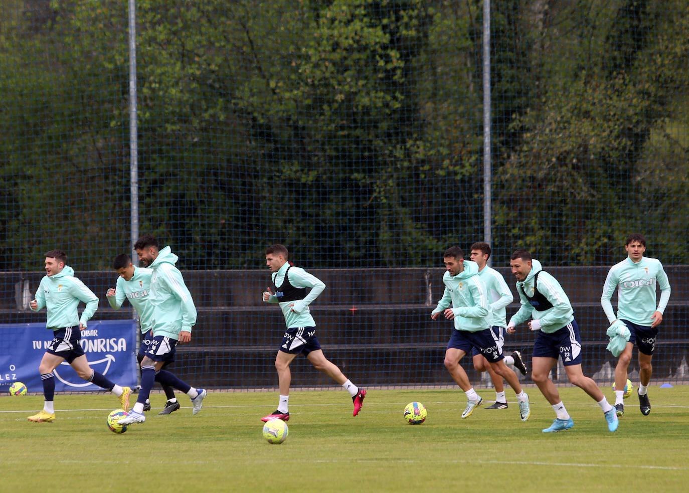 Entrenamiento del Real Oviedo (12/04/2023)