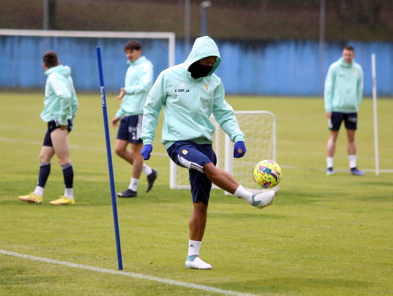 Entrenamiento del Real Oviedo (12/04/2023)