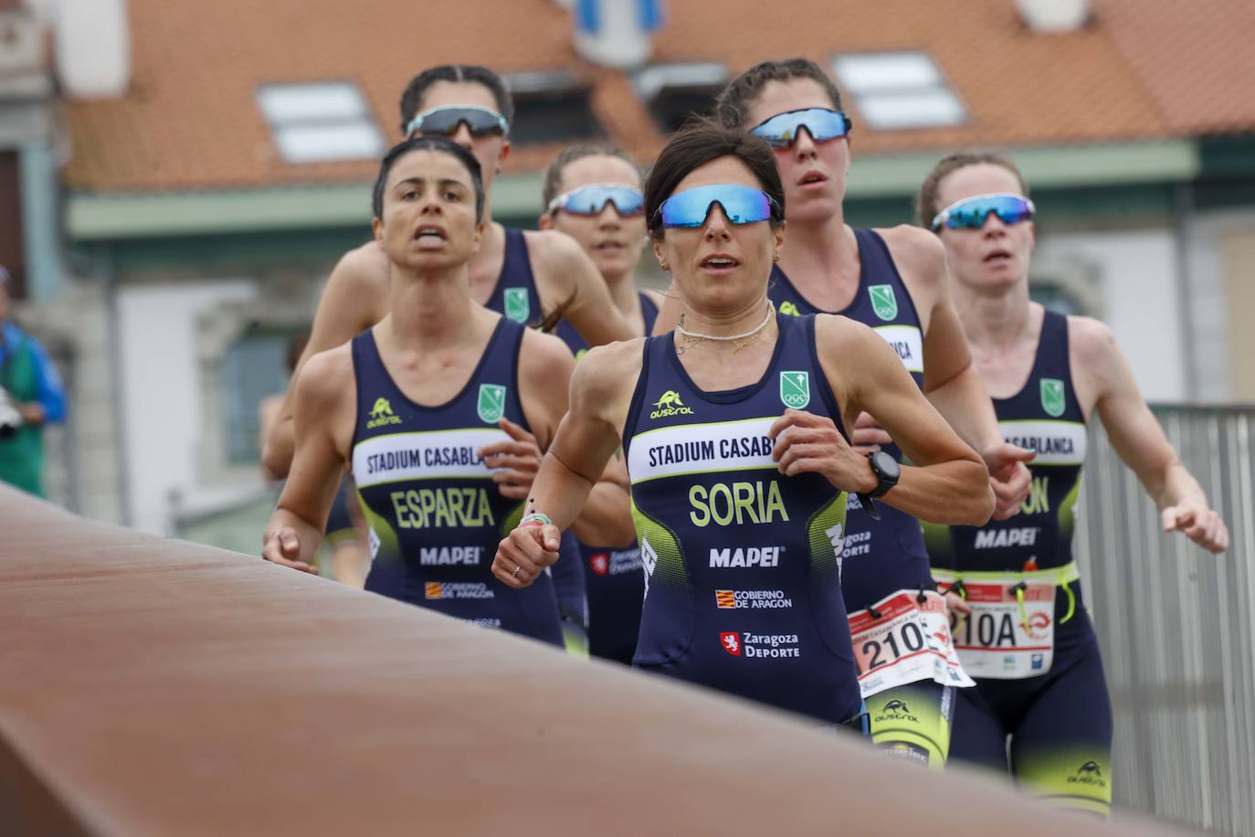 Avilés corona a sus primeros campeones de España en duatlón