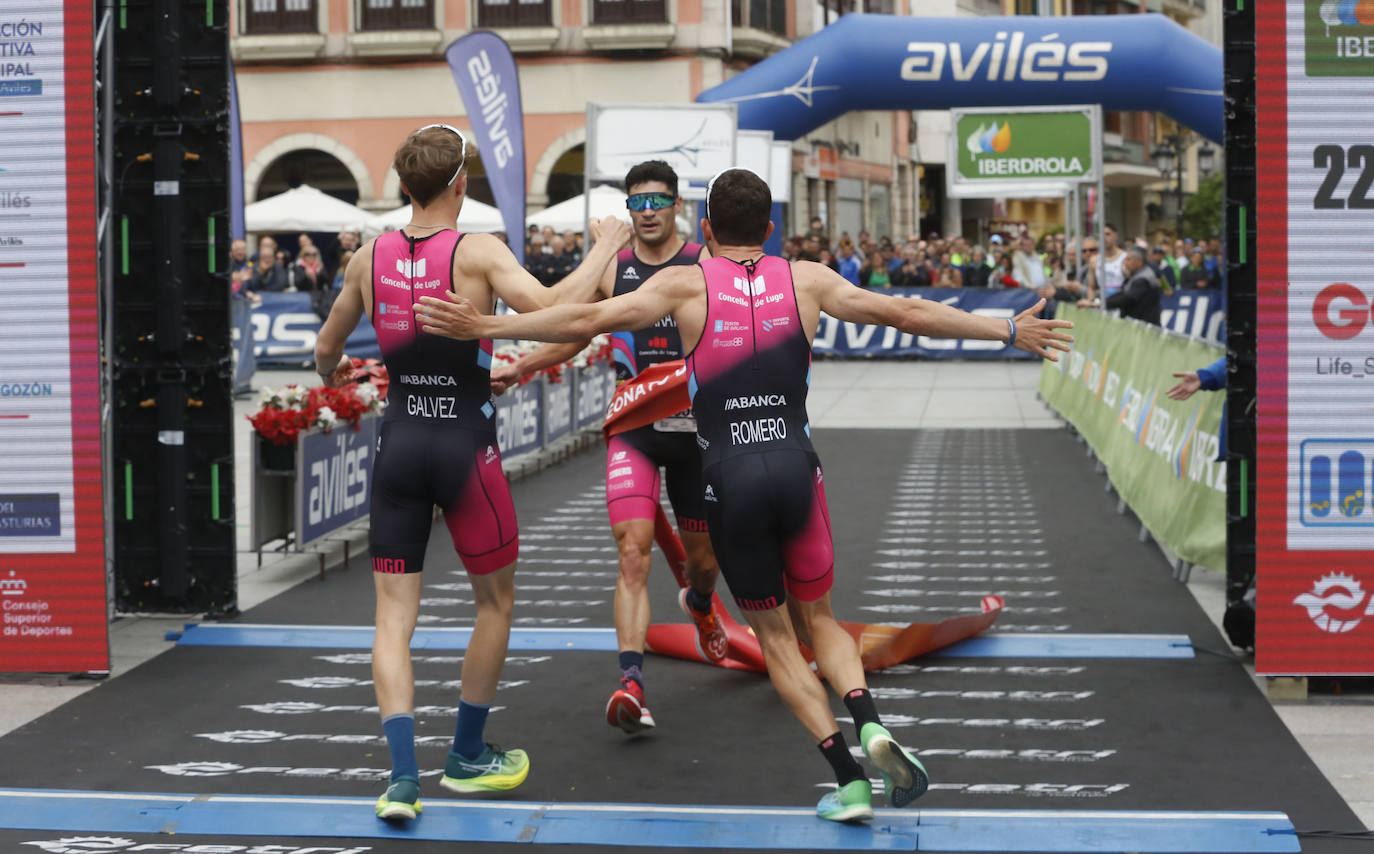 Las pruebas de relevos ponen el colofón al Duatlón de Avilés