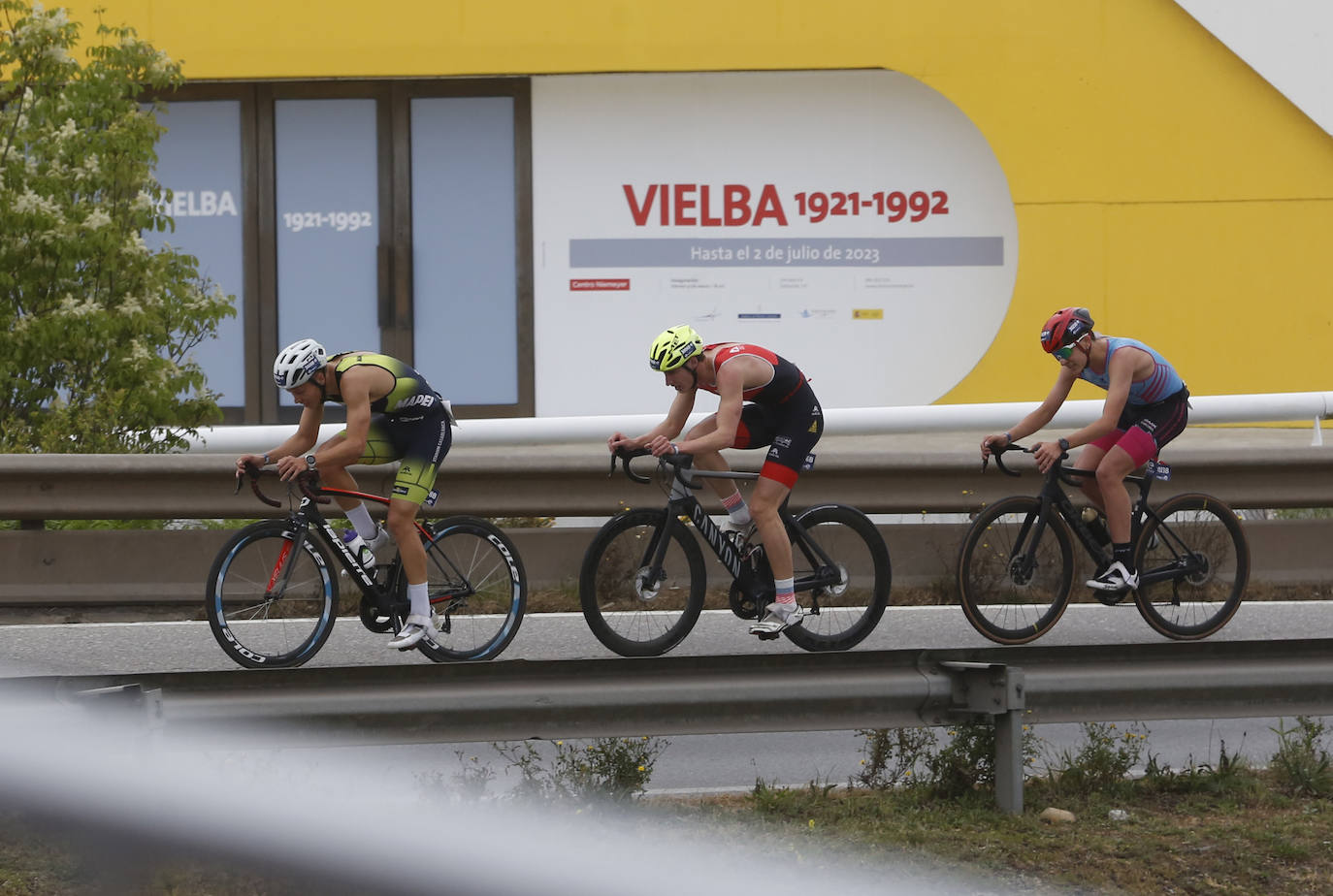 Las pruebas de relevos ponen el colofón al Duatlón de Avilés