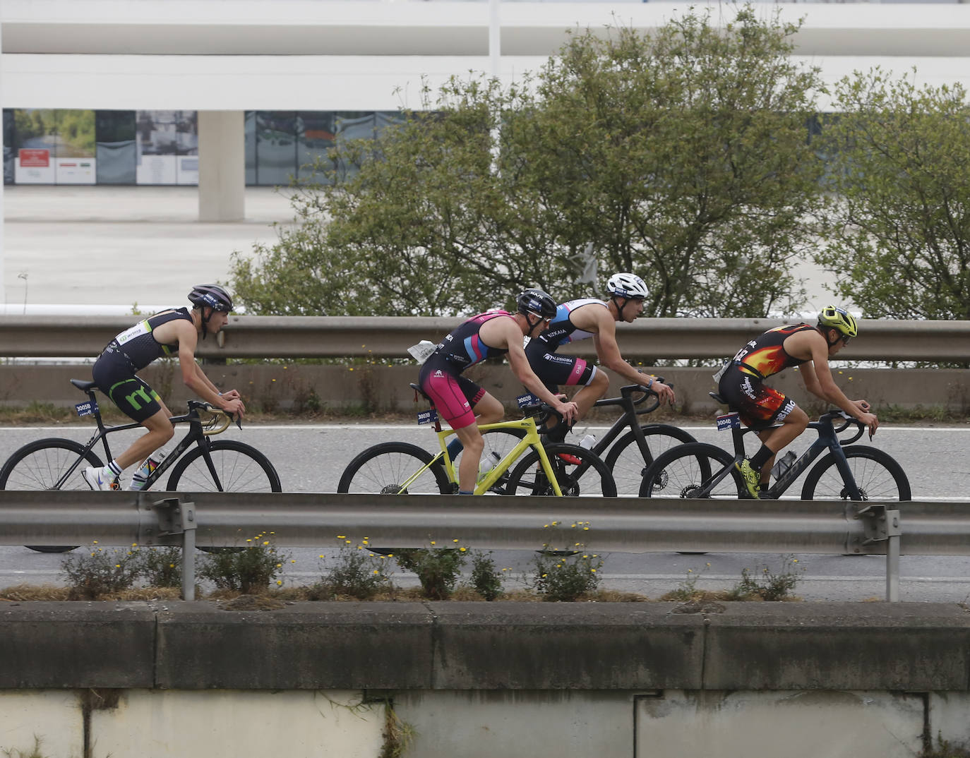 Las pruebas de relevos ponen el colofón al Duatlón de Avilés