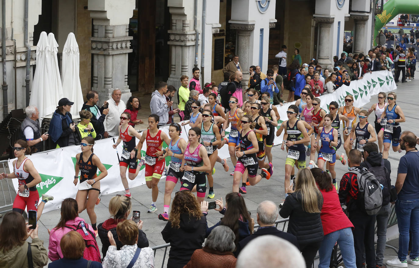 Las pruebas de relevos ponen el colofón al Duatlón de Avilés