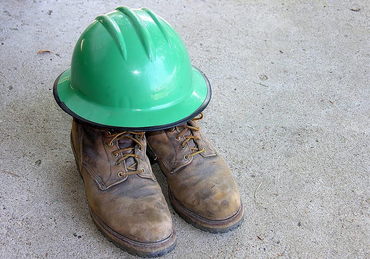 Acepta seis meses de prisión por un accidente laboral en el que resultó herido su hijo