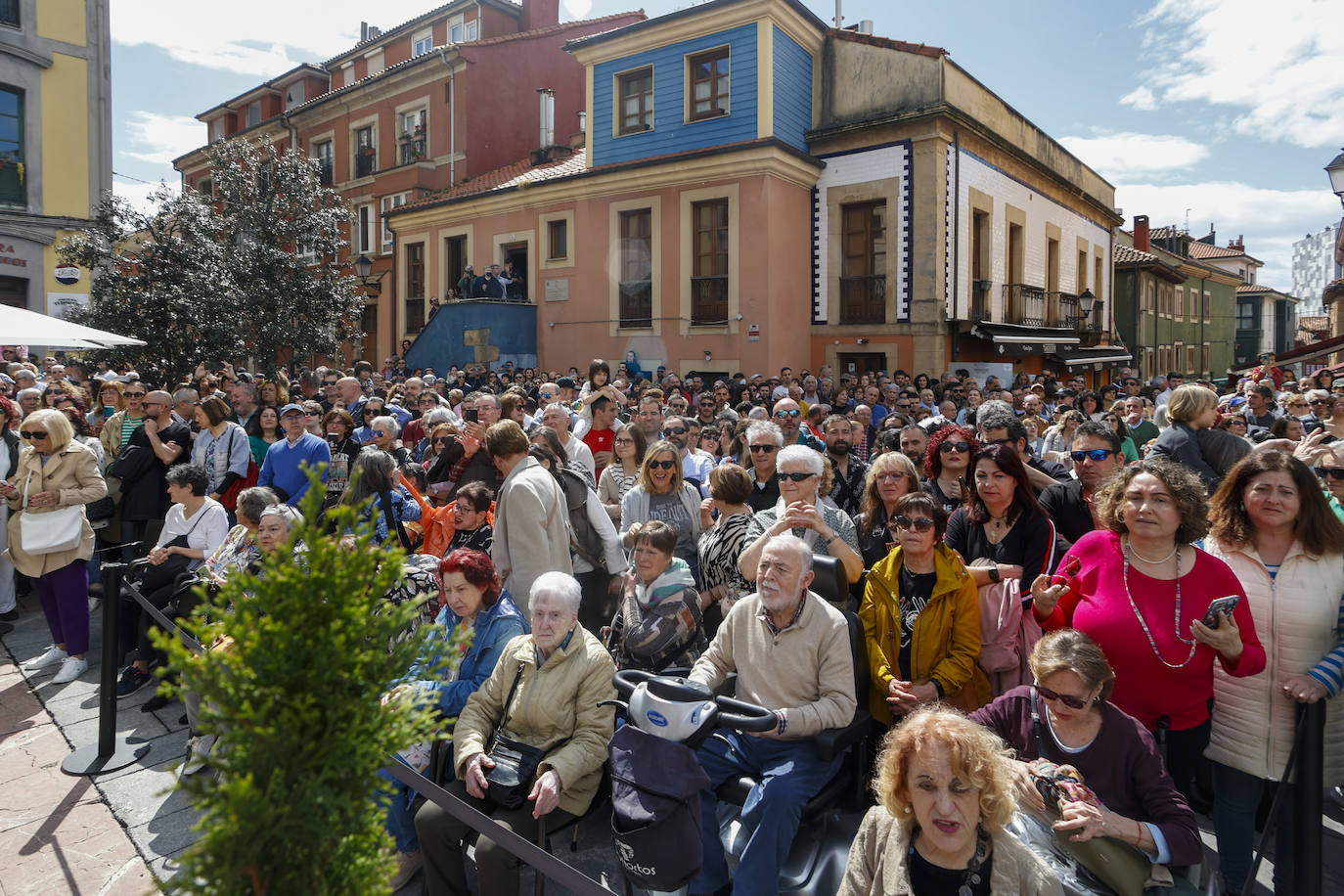 Cimavilla vibra en su homenaje a Rambal