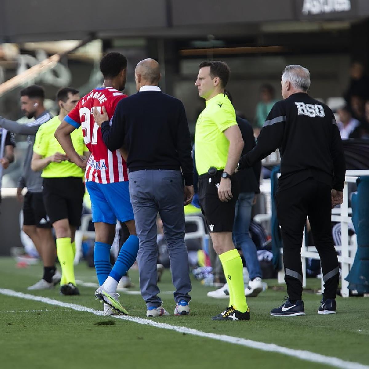Tres rojas, un gol anulado y dos penaltis en cinco partidos