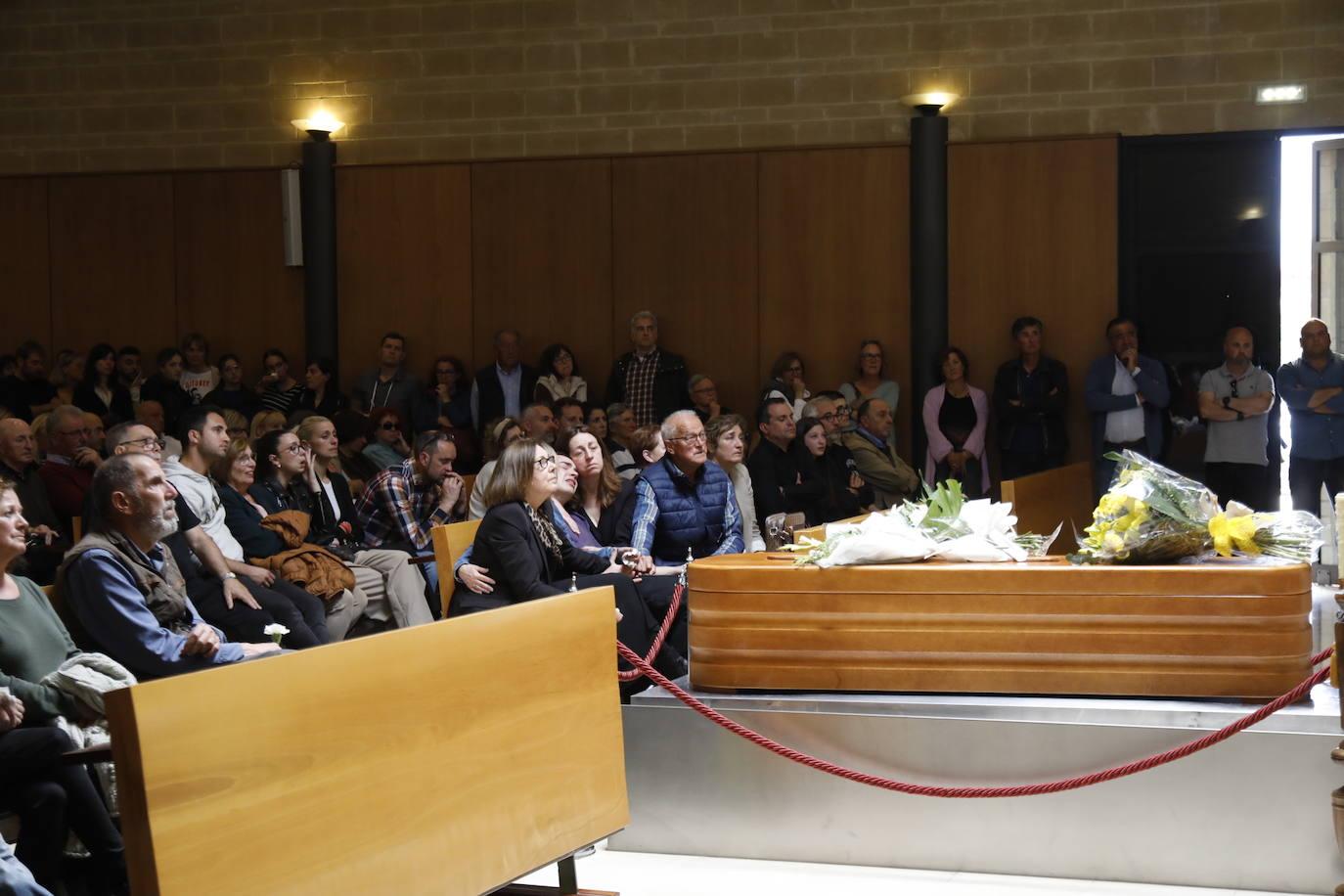 Gijón llora y se despide de Ángela Gil