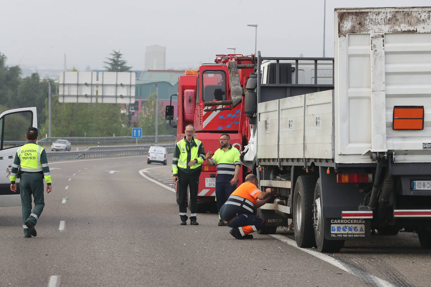 Grave accidente de tráfico en la AS-II