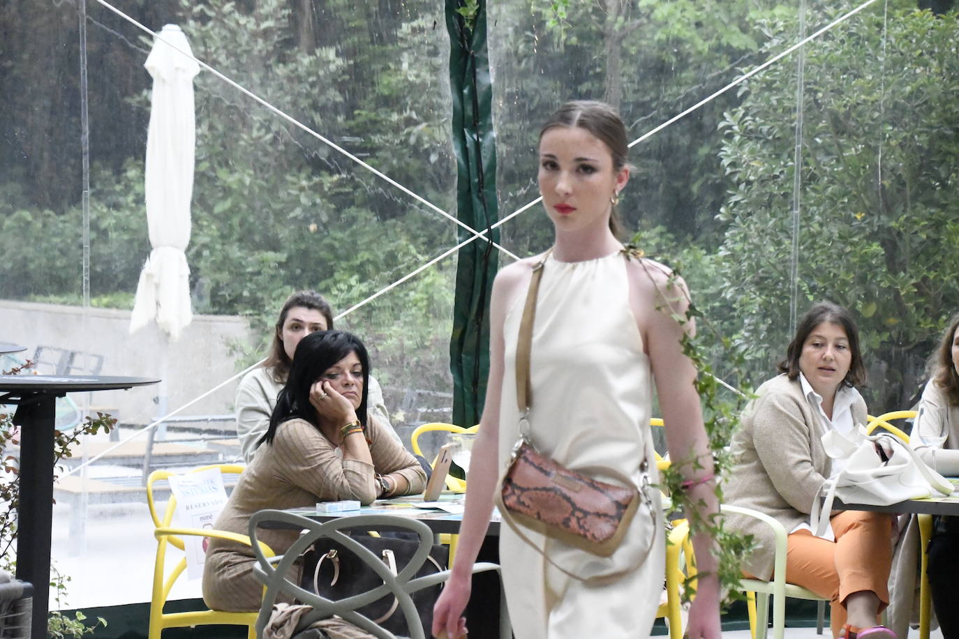 Avilés se sube a la pasarela