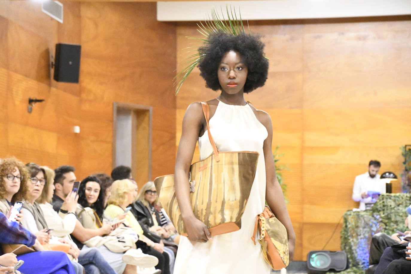 Avilés se sube a la pasarela