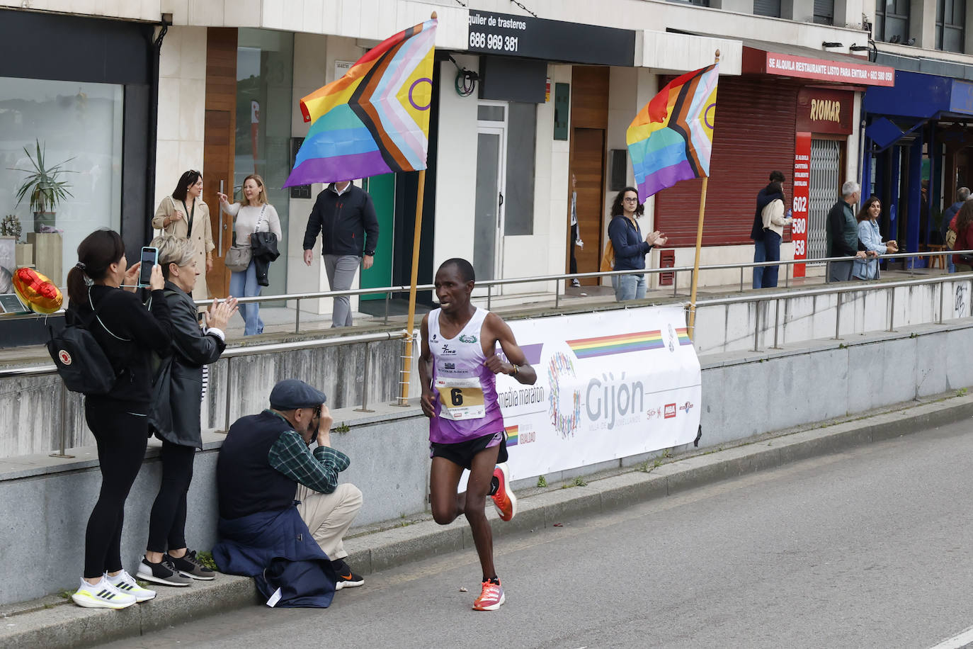 ¿Estuviste en la Media Maratón de Gijón? ¡Búscate!