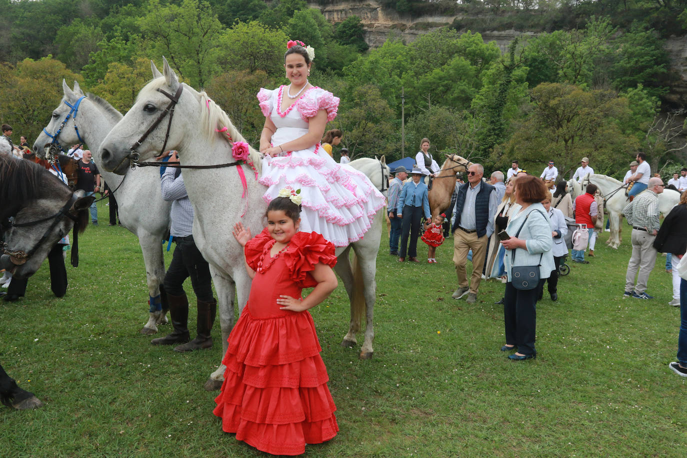 La romería sevillana conquista Infiesto