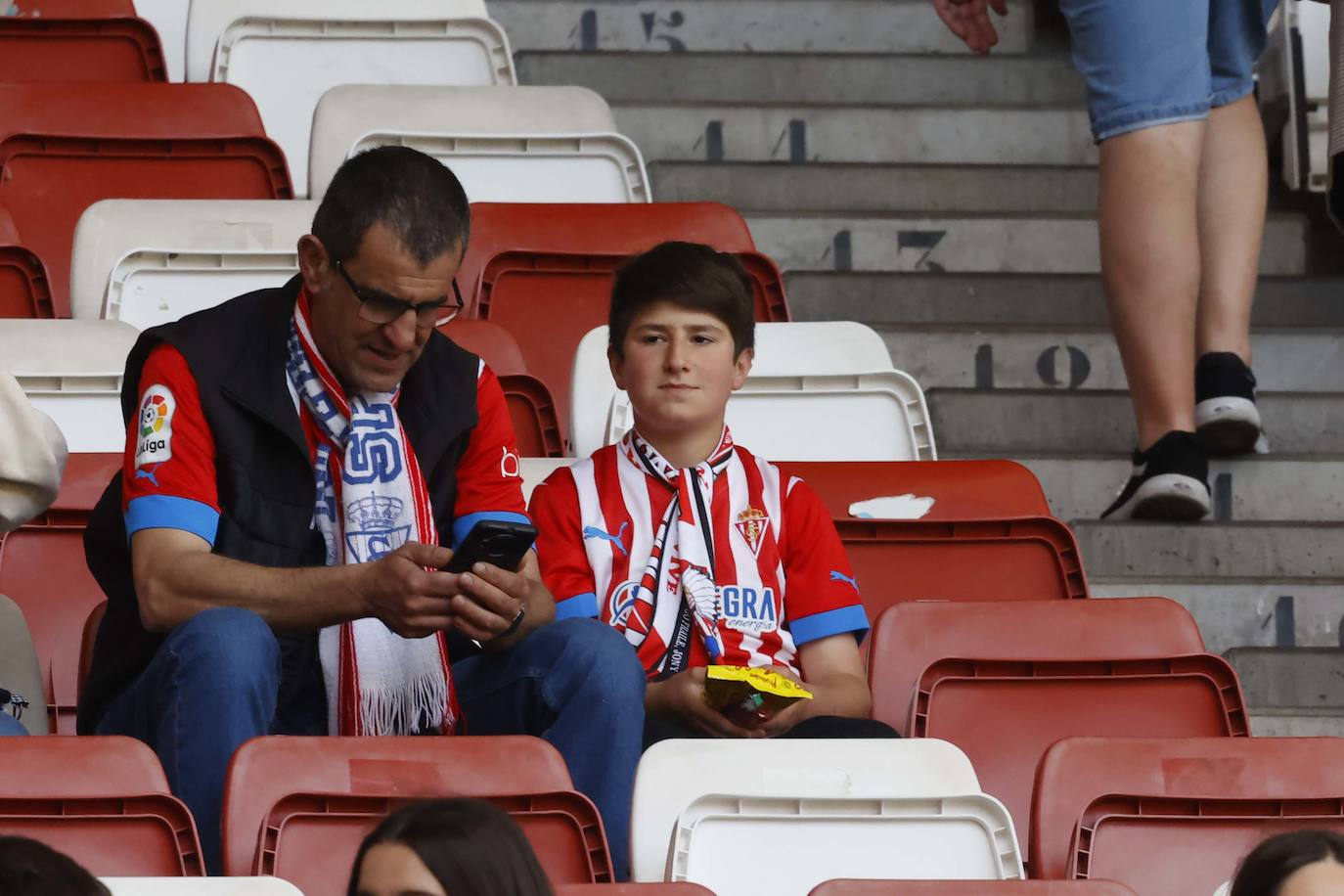 ¿Estuviste en el Sporting - Lugo? ¡Búscate en las fotos!