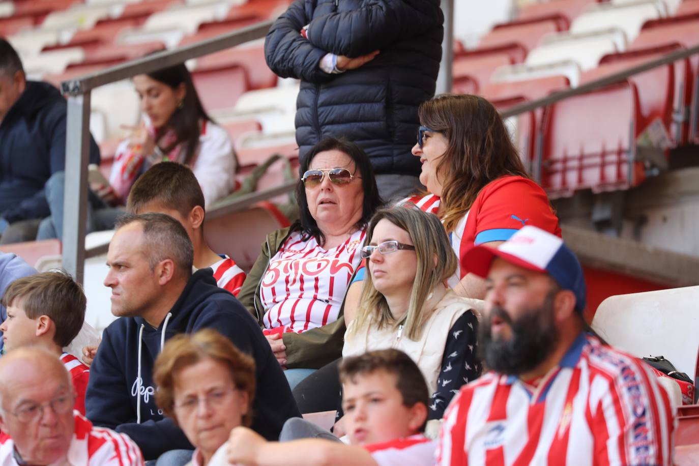 ¿Estuviste en el Sporting - Lugo? ¡Búscate en las fotos!