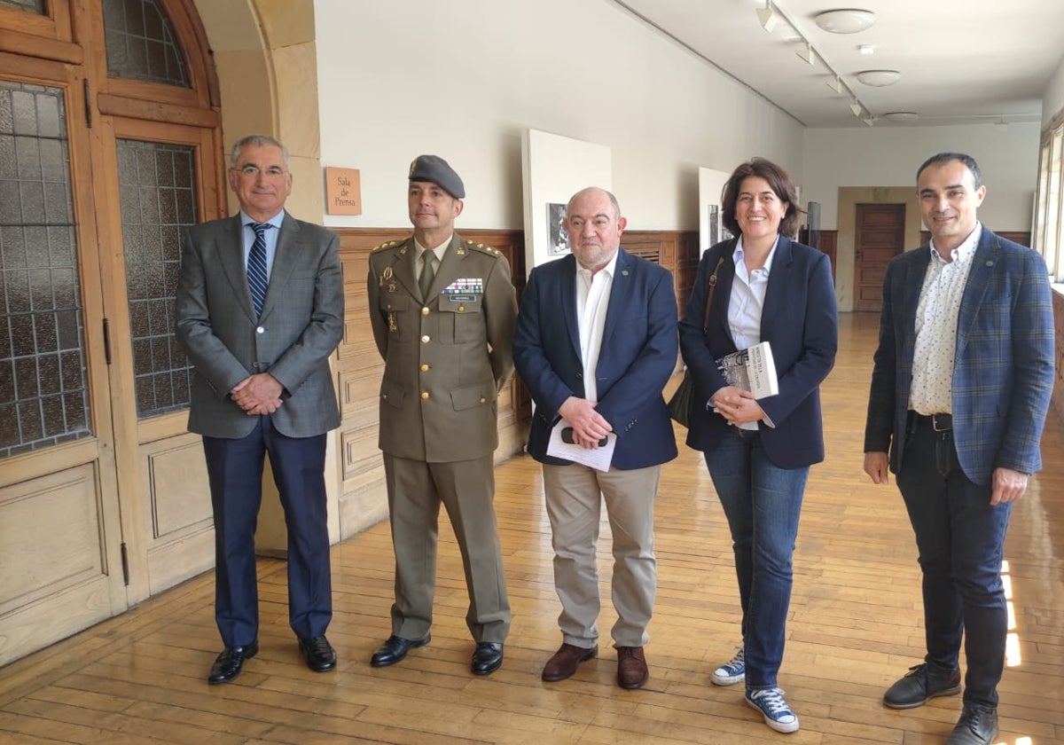 Fermín Rodríguez, Pedro Gutiérrez, Antonio Fueyo, Serena Durán y Roberto Baelo