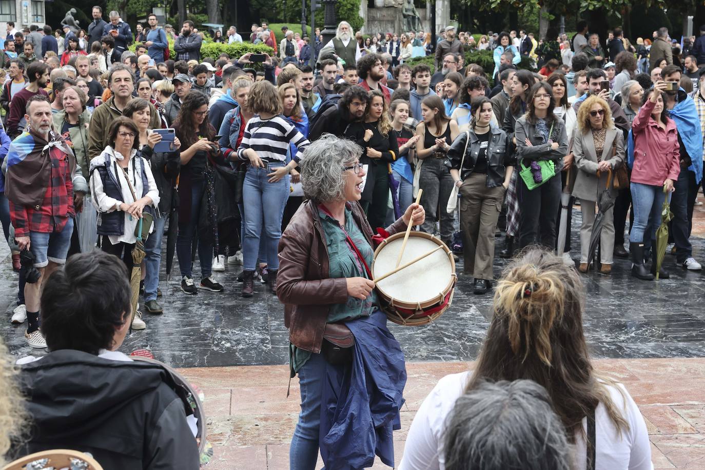 Multitudinaria manifestación en Oviedo por la &#039;oficialidá&#039; del asturiano