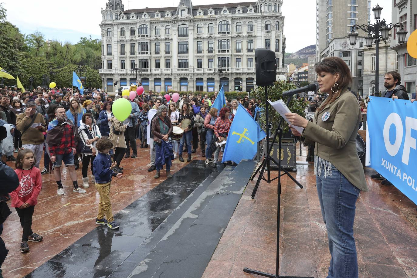 Multitudinaria manifestación en Oviedo por la &#039;oficialidá&#039; del asturiano