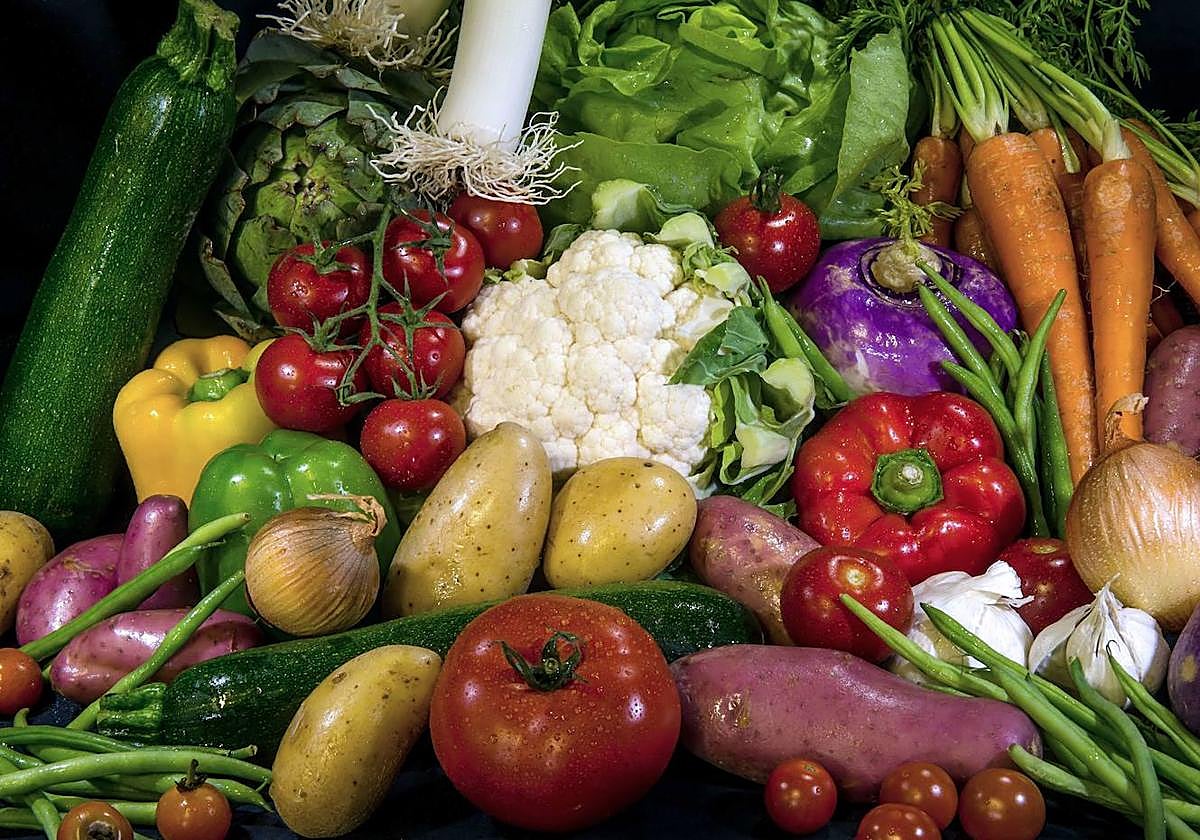 Las verduras pueden integrarse en el hummus, reinterpretando la receta tradicional