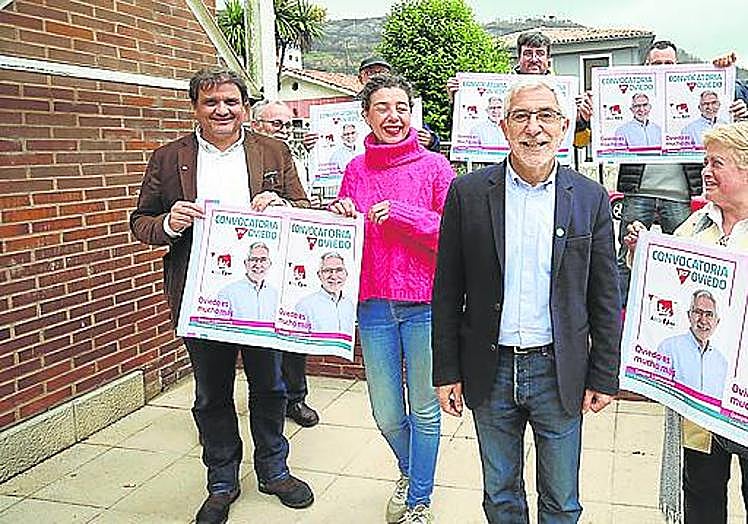 IU. Llamazares encabezó el acto en Ciudad Naranco. alex piña