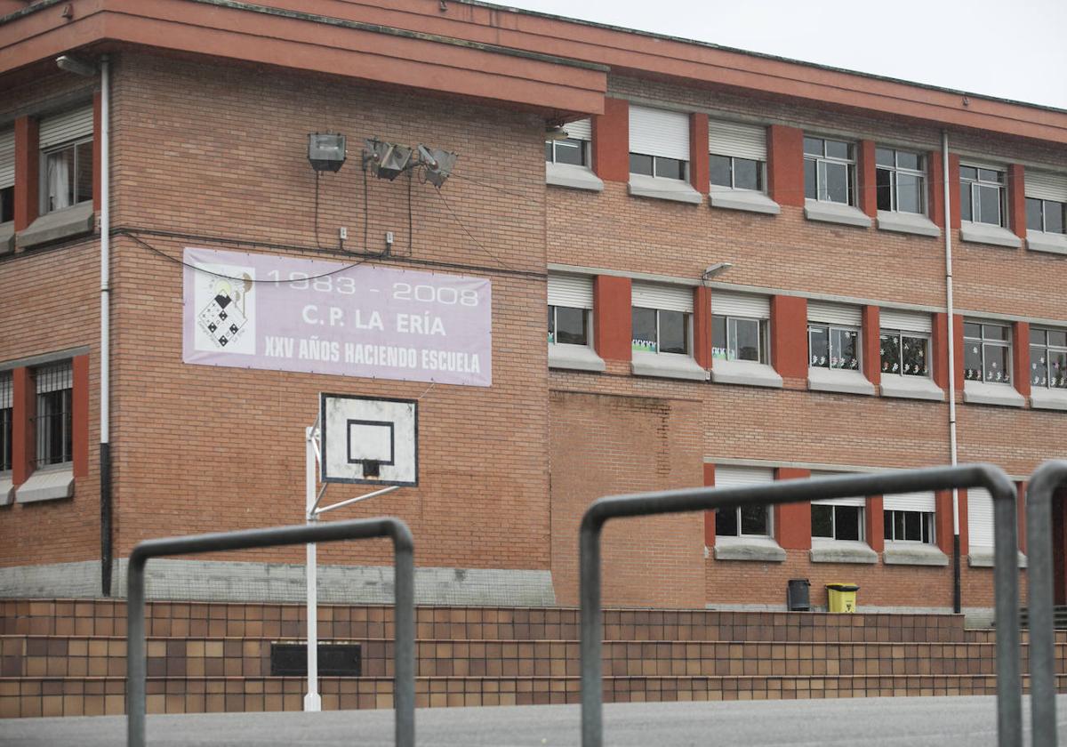 Las dos niñas cursaban sus estudios en el colegio La Ería.