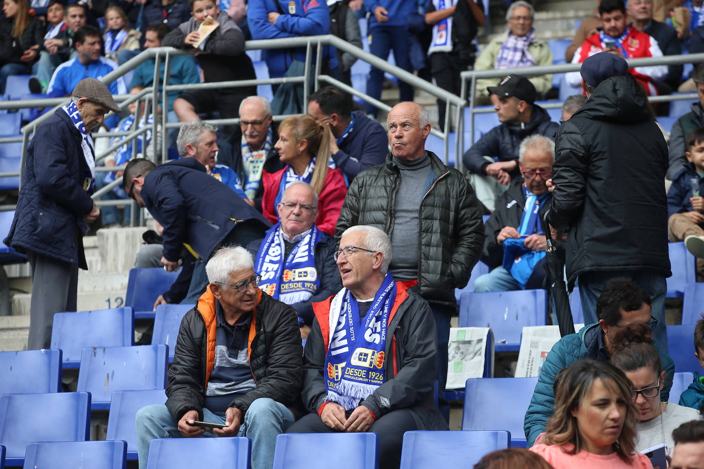 ¿Estuviste en el Tartiere? ¡Búscate en las fotos del último partido del Oviedo en casa!