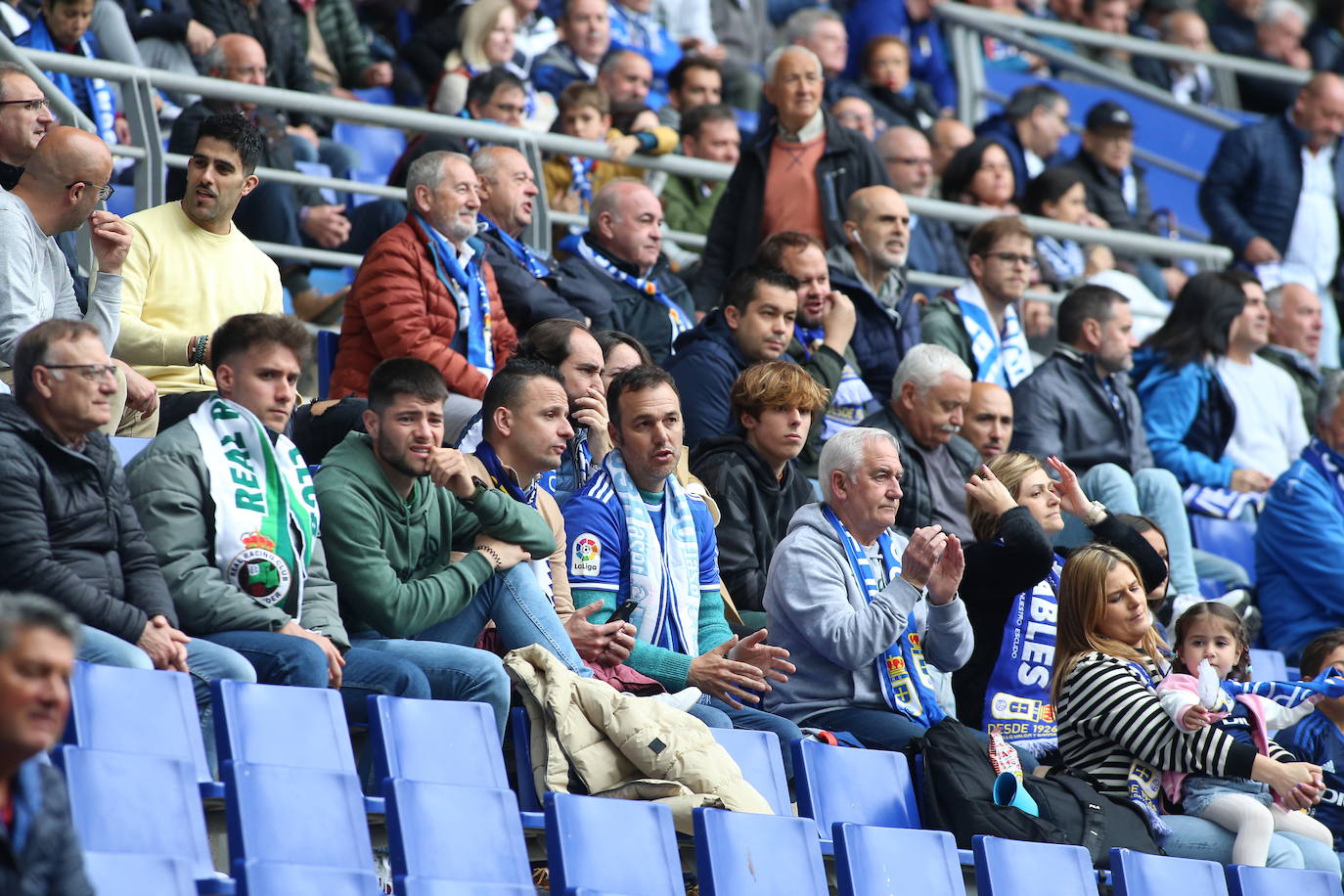 ¿Estuviste en el Tartiere? ¡Búscate en las fotos del último partido del Oviedo en casa!