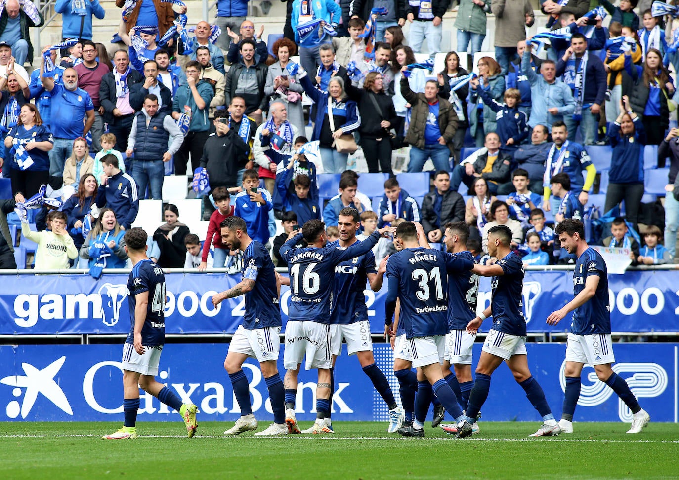 Las mejores imágenes del Oviedo 1 - 0 Racing