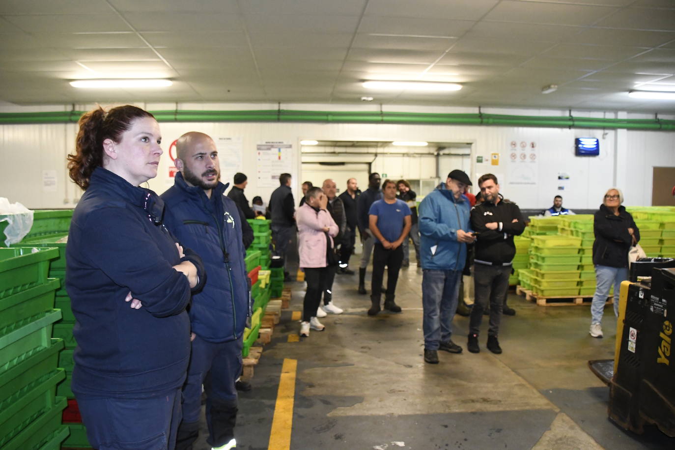 Así ha sido la subasta del primer bonito en la rula de Avilés