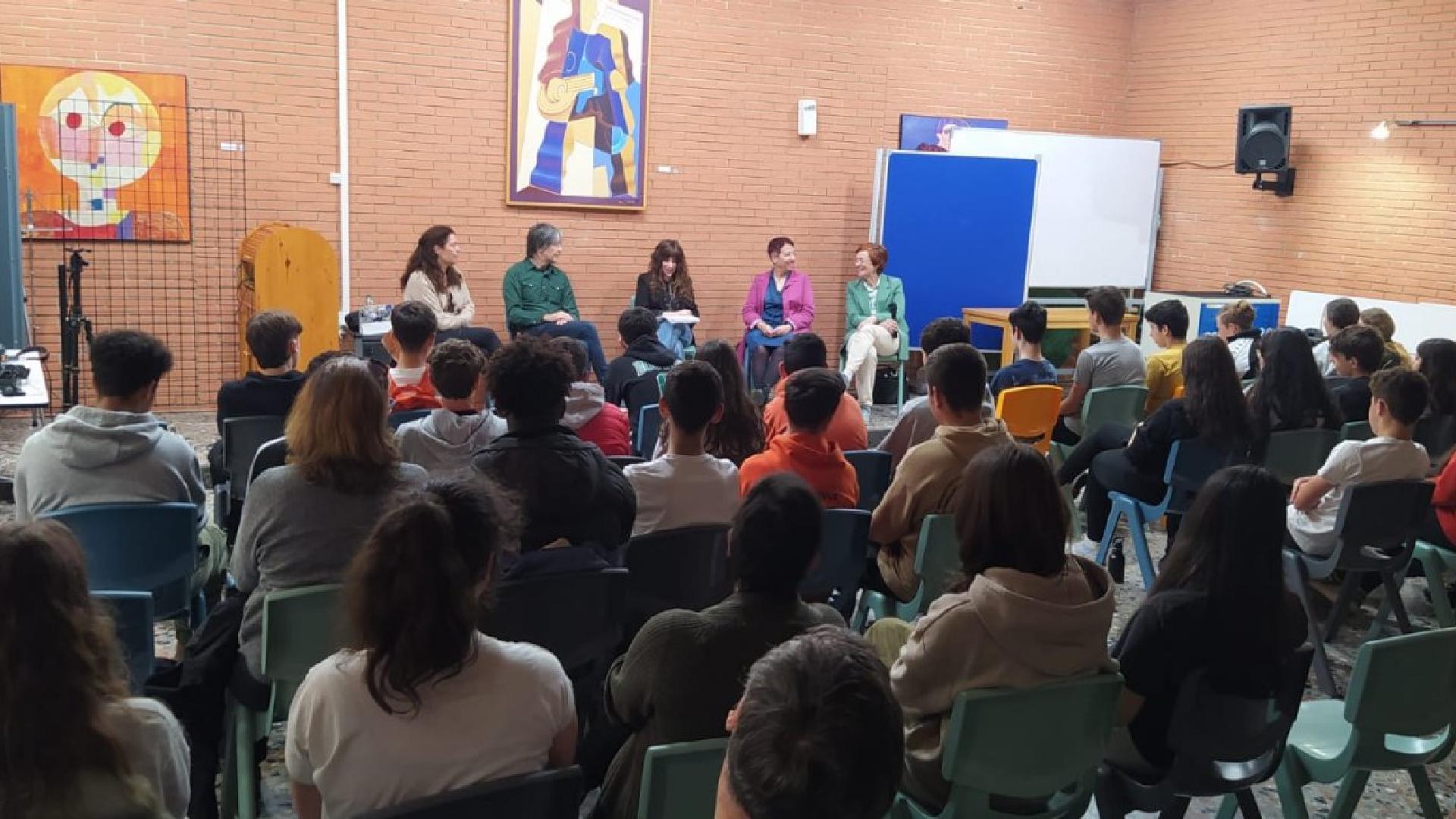 Y tú d'ónde yes? De Roces, Roces» | El Comercio: Diario de Asturias