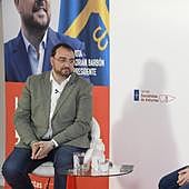 Adrián Barbón promete que la residencia pública de mayores de Corvera será una realidad en la próxima legislatura