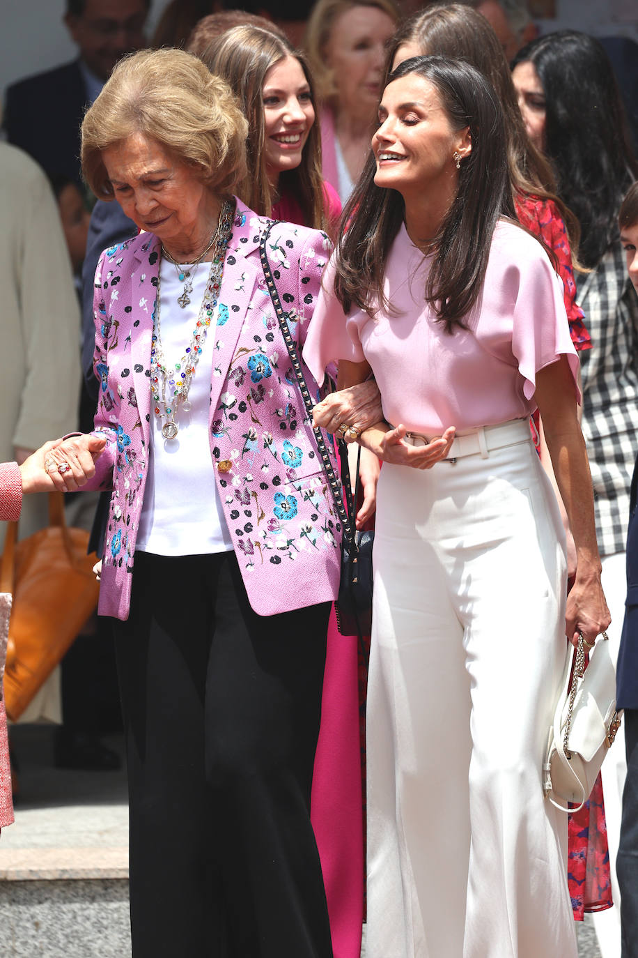 Armonía de color en la confirmación de la infanta Sofía