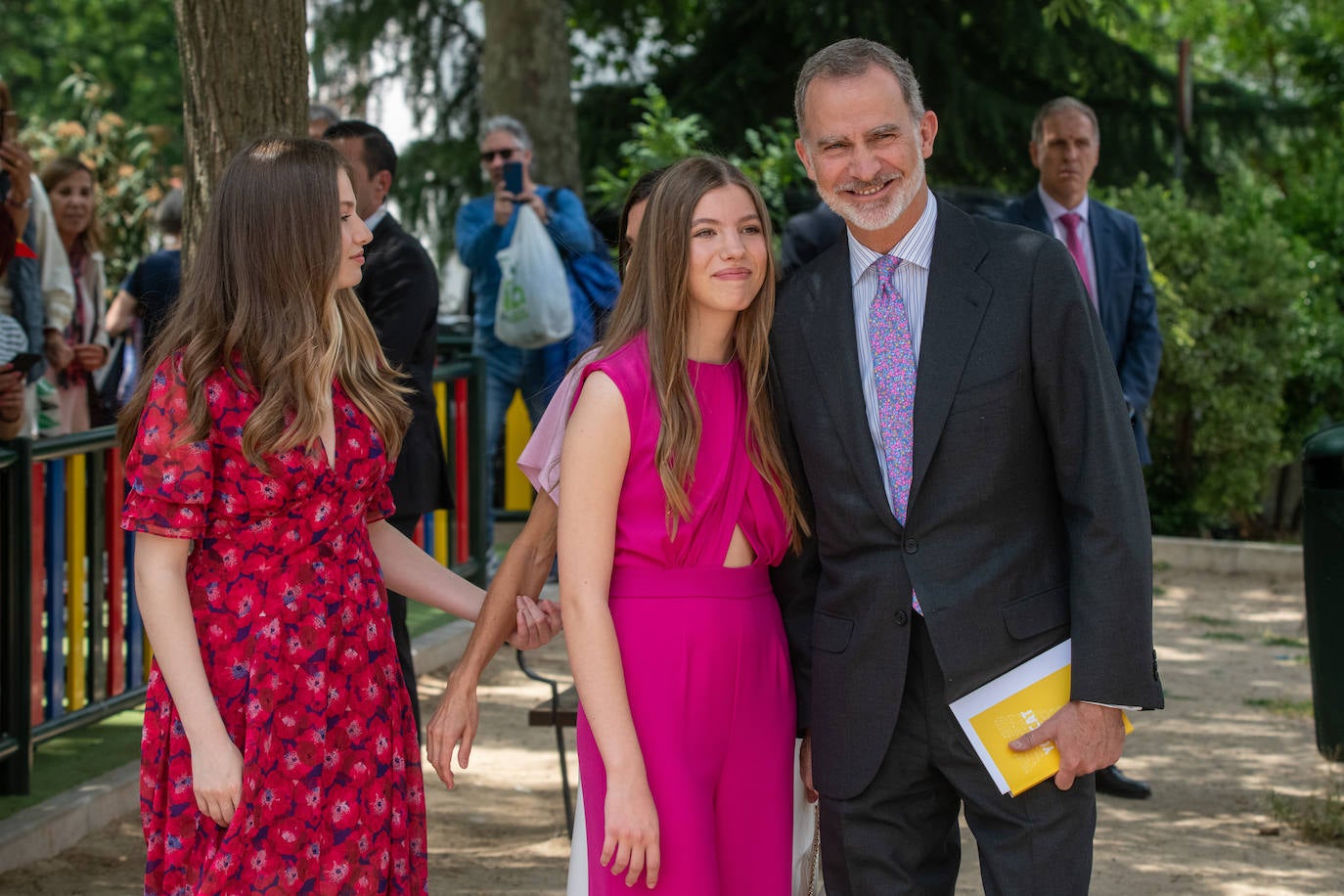 Armonía de color en la confirmación de la infanta Sofía